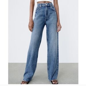 Zara wide leg jeans Size 4  Womens, 29in length